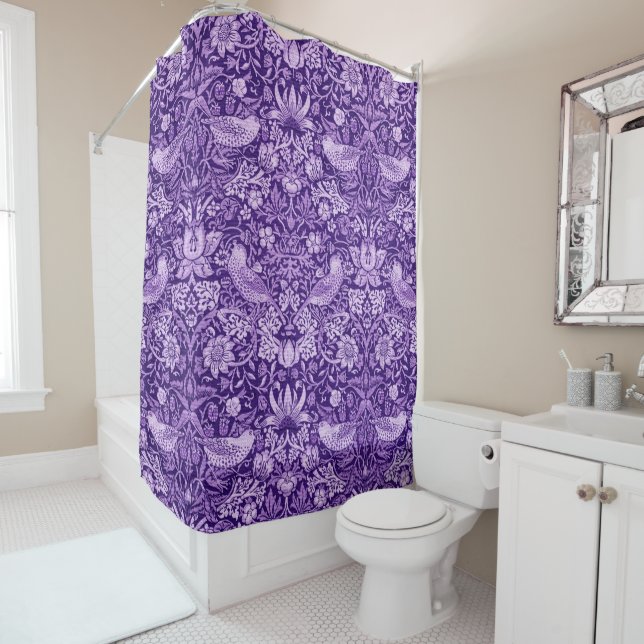 Rideaux De Douche Strawberry Thief Purple, William Morris (En situation)