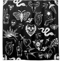 tatouage cœur humain serpent papillon de nuit poig