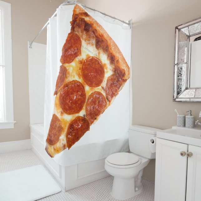 Rideaux De Douche tranche de pizza pepperoni classique de SlipperyJo (En situation)