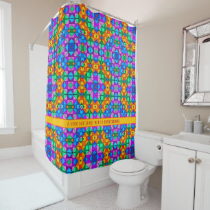 Rideaux De Douche Un motif coloré et dynamique partout