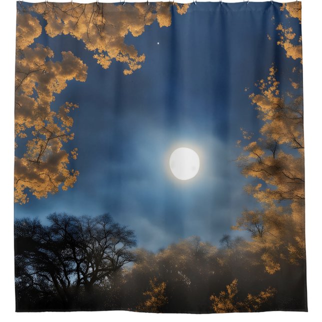 Rideaux De Douche Une Pleine lune encadrée par des arbres (Devant)
