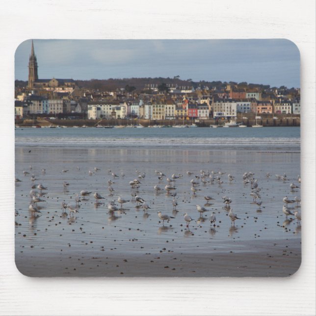 Ris beach in Douarnenez Mouse Pad (Front)