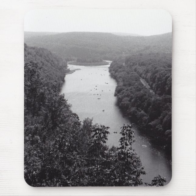 River Circle Mouse Pad (Front)