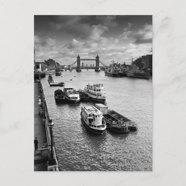 River Thames view Postcard (Front)