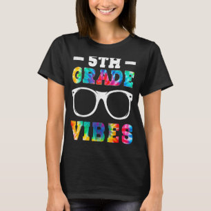 Rmb0 Colourful 5th Grade Vibes Teacher First Day O T-Shirt
