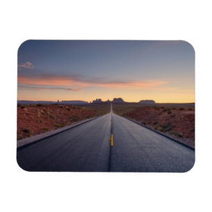 Road to Monument Valley Tribal Park Magnet