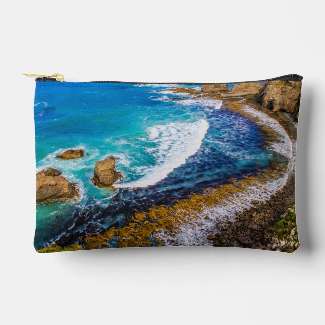Roaring Bay At Nugget Point Accessory Pouch (Front)