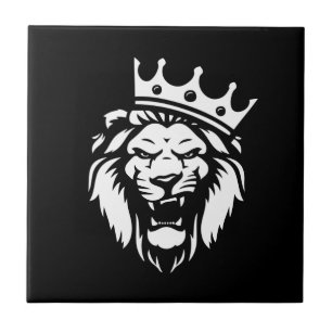 Roaring lion with crown tile