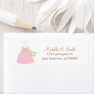 Robe rose de bébé