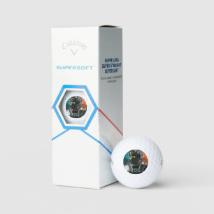 Robot 3 Callaway Supersoft golf balls 3 pk