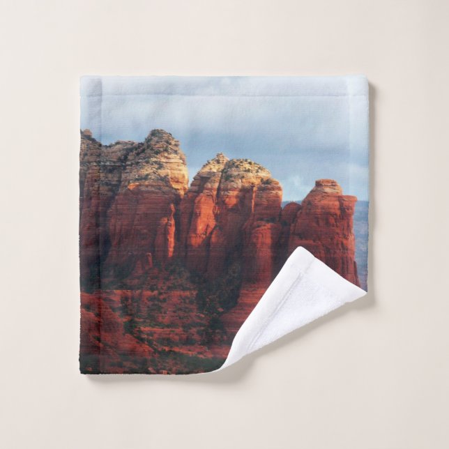 Roche à café nuageux à Sedona Arizona (Gant de toilette)