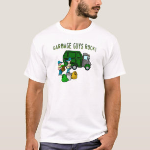 roche de types de déchets avec le T-shirt de