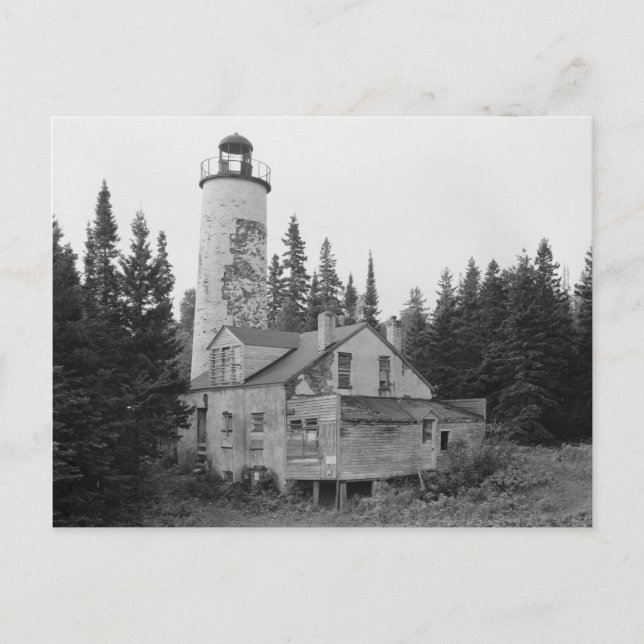 Rock Harbour Lighthouse Postcard (Front)
