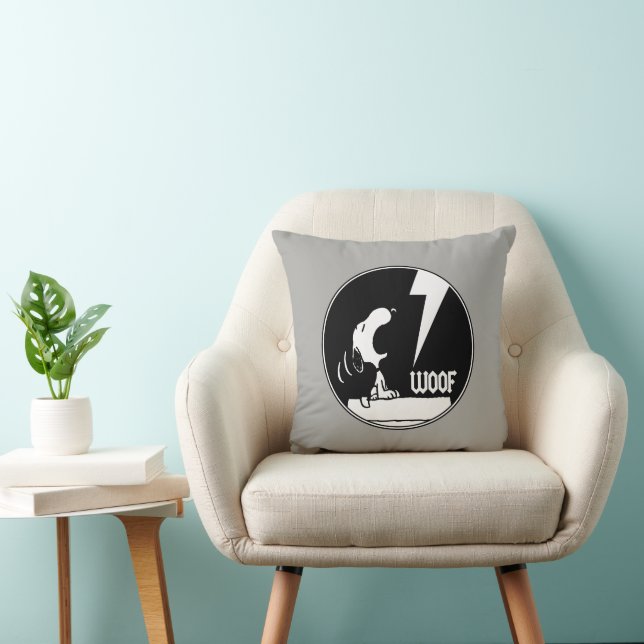 Rock Tees | Snoopy Howling Throw Pillow (Chair)
