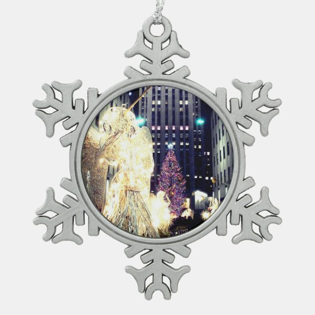 'Rockefeller Centre at Christmas' Snowflake Orn Pewter Christmas Ornament (Front)
