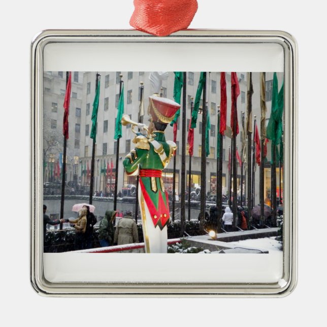 Rockefeller Centre Christmas Metal Ornament (Front)
