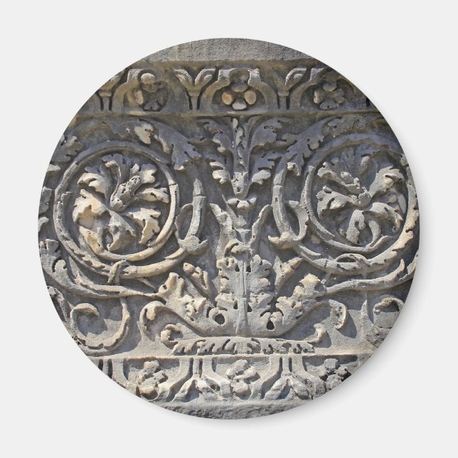 Roman stone magnet (Front)