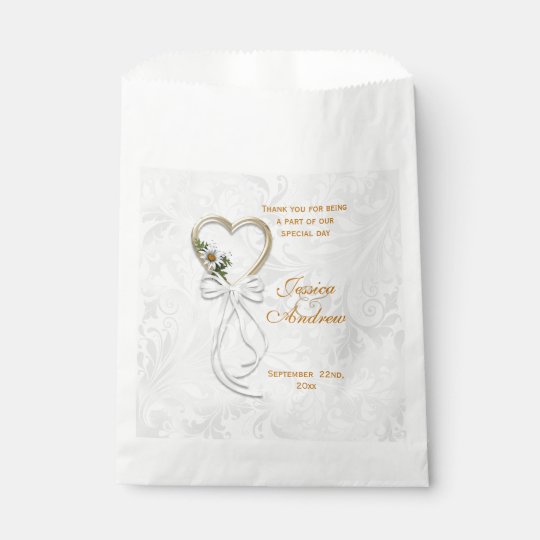 Romantic Daisy, Gold Heart & White Ribbon Favour Bag