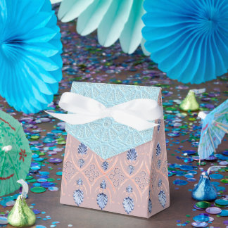 Romantic design favor box