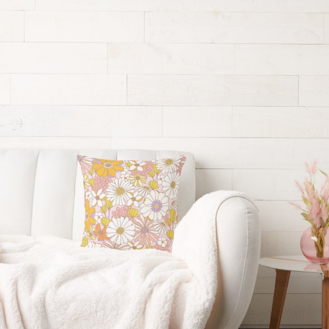 Romantic floral dream throw pillow (Couch)