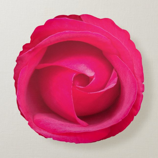 Romantic Red Pink Rose Round Pillow (Front)