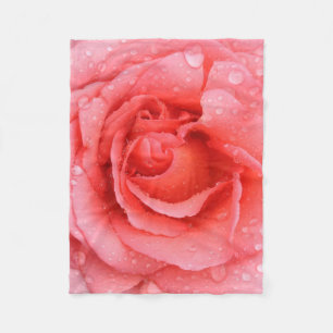 Romantic Red Pink Rose Water Drops Fleece Blanket