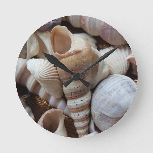 Romantic Tropical Exotic Sea Shells Beach Love Round Clock (Front)