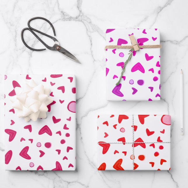 Romantic valentine red hearts gifting wrapping paper sheet (Front)