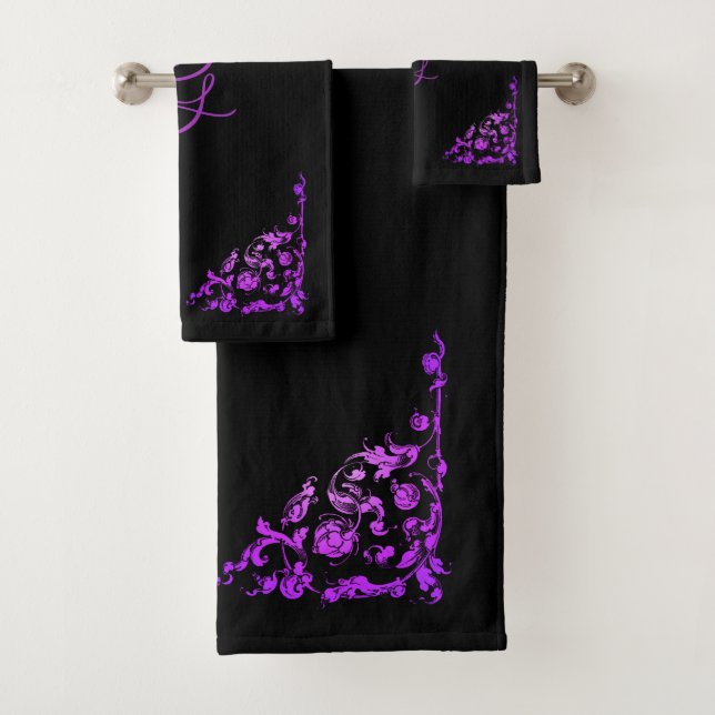 Romantic, Vintage Personalized Bath Towel Set (Insitu)