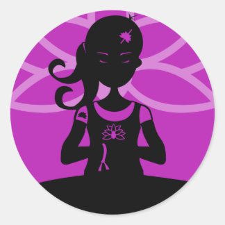 Rond Sticker en silhouette de Yoga violet