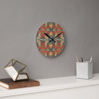 Ronde Horloge conçue dans un style bohème fleuri