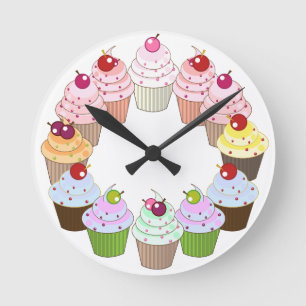 Ronde Horloge délicieuse de cuisine de petits gâteaux