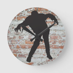 Ronde horloge silhouette zombie marche