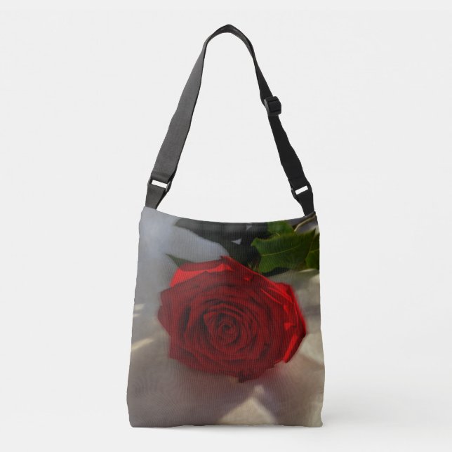 rose at dusk crossbody bag (Front)