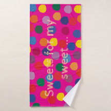 Rose avec des points colorés et des caractères