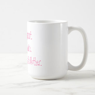 Rose blanc de tasse fière de mère porteuse
