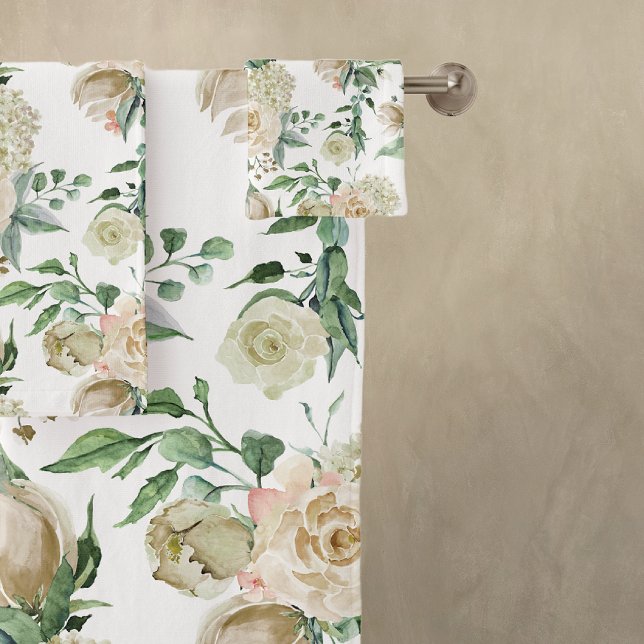 Rose blanche romantique et fleurs d'Hydrangée (Créateur téléchargé)