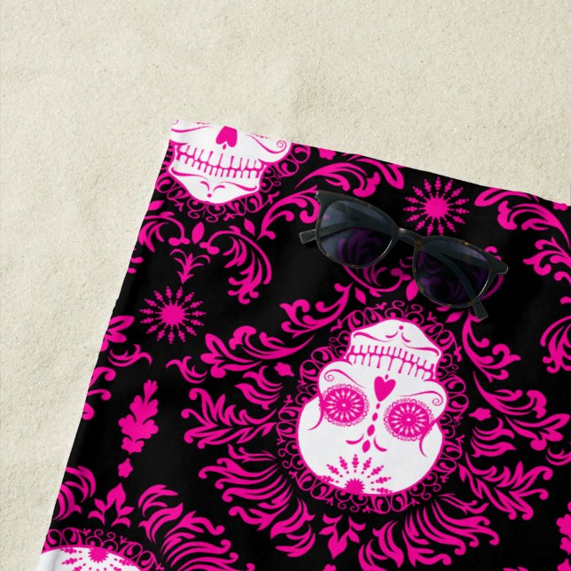 Rose Damas mortes sur Skulls Sugar Noir Serviette  (En situation)