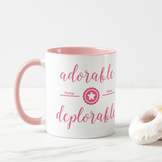 Rose politique déplorable adorable de tasse (Avec donut)
