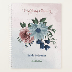 rose poussiéreux bleu marine floral verdure mariag