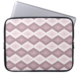 Rose quartz pink diamond pattern laptop sleeve