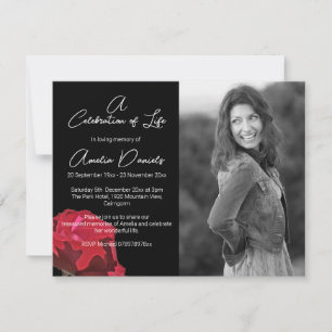 Rose rouge sur la carte Black Celebration of Life