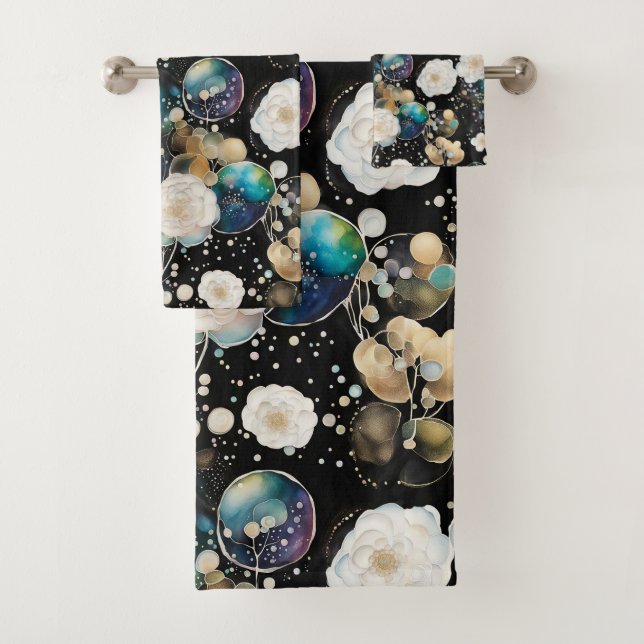 Roses And Bubbles Abstract Bath Towel Set (Insitu)