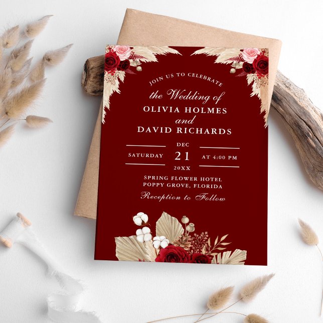Roses de Bourgogne et Faire-part de mariage de la  (Burgundy Roses and Pampas Grass Wedding Invitation on a table surrounded with pampas grass.)
