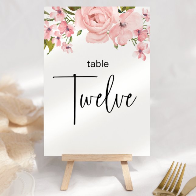 Roses rose vif Mariage floral Numéro de table (Créateur téléchargé)