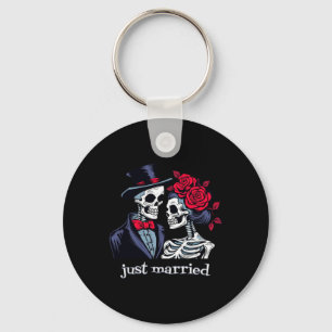 Roses Skeleton Bride And Groom Skeleton Halloween  Keychain