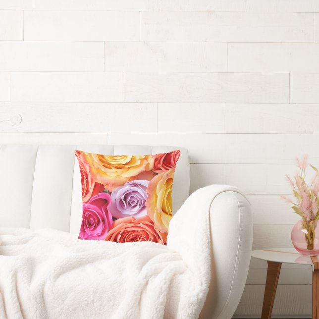 Roses Throw Pillow (Couch)