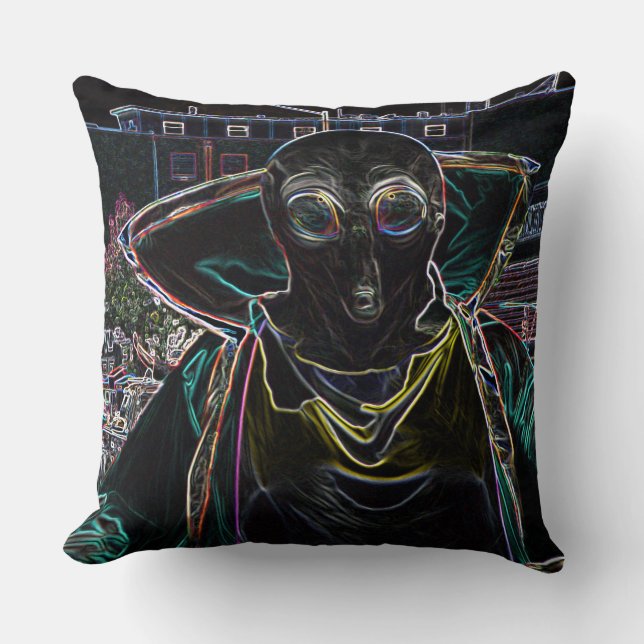 Roswell, New Mexico Throw Pillow (Front)