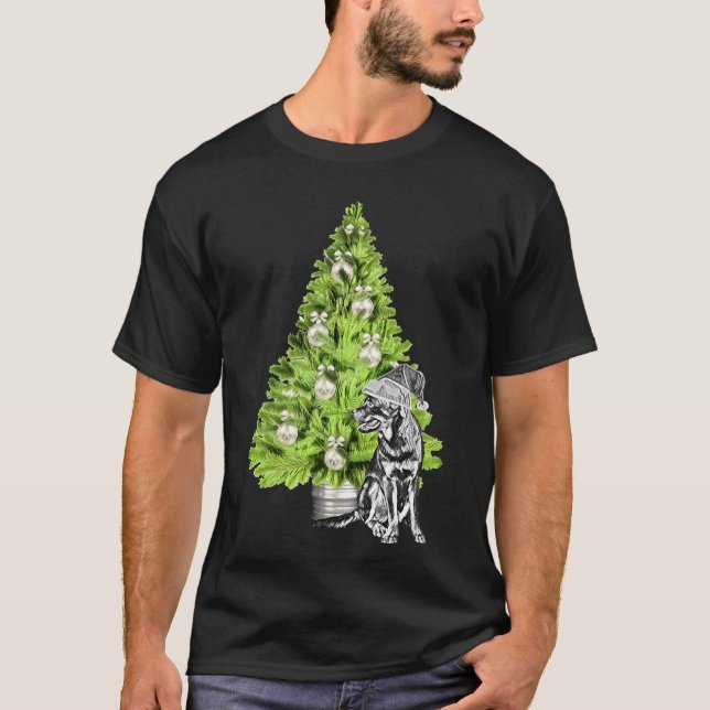 Rottweiler Christmas Scene With Christmas Tree And T-Shirt (Front)