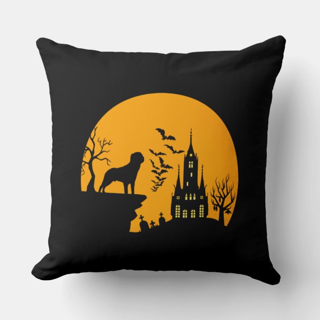 Rottweiler Halloween      Throw Pillow (Front)